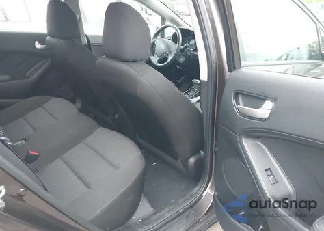 2017 Kia Forte Lx из США, поврежденный, VIN 3KPFK4A77HE086630